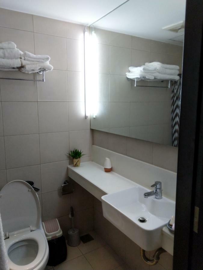 2 Bedroom Portovita Tower 12-A Manila Zewnętrze zdjęcie